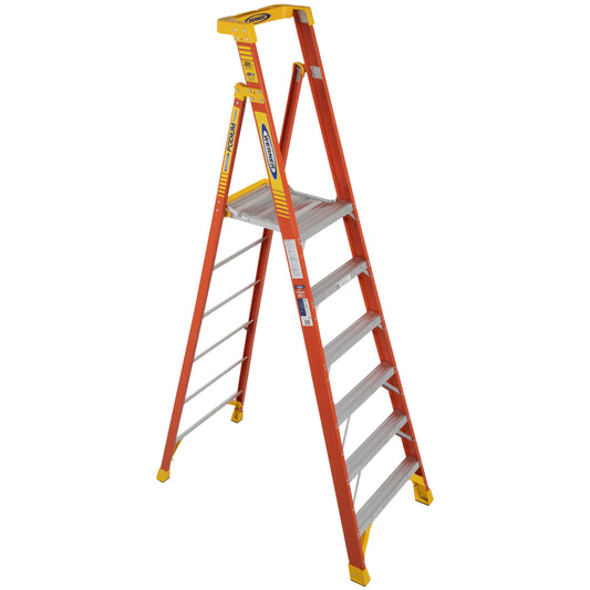 Werner PD6200 6-ft Fiberglass Type 1A-300-lb Load Capacity Platform Step Ladder PD6206