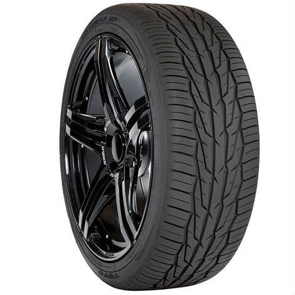 Toyo Extensa HP II 245/40R18 97W XL A/S Performance Tire Fits: 2014-16 Mercedes-Benz E350 4Matic, 2016-22 Subaru Impreza Base