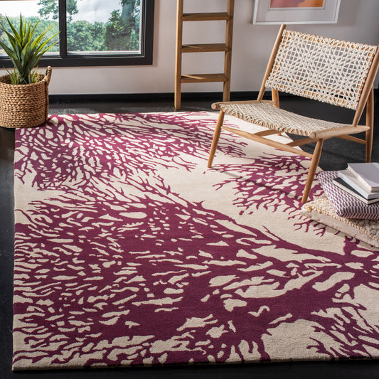 Safavieh Bella Sprigs 8 x 10 (ft) Tufted Wool Beige/Purple Rectangular Indoor Floral/Botanical Area rug