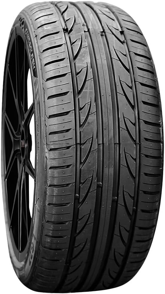 LG27 UHP P285/35R18 101W Passenger Tire