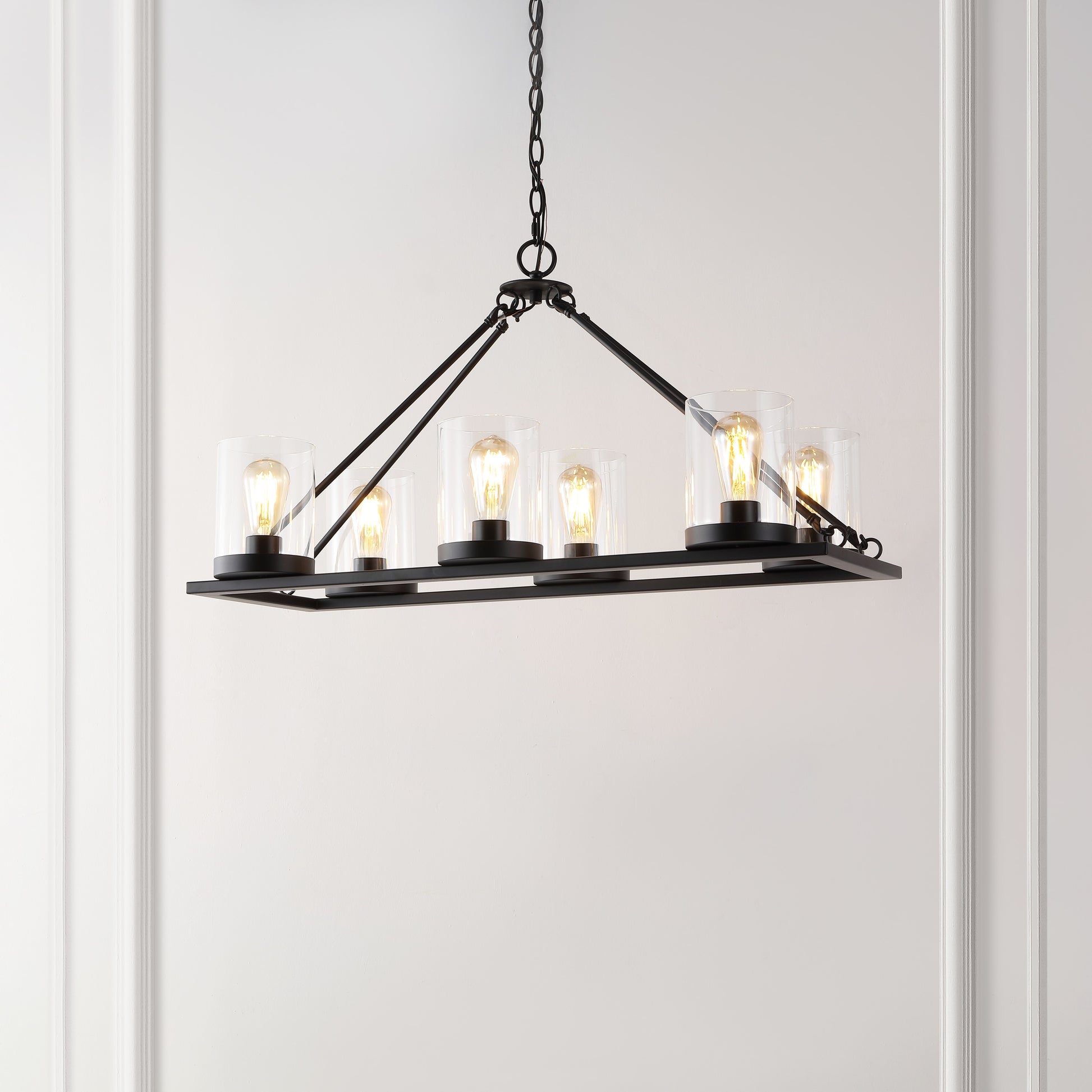Safavieh Bedrooms, Dining Rooms, Kitchens, Living Rooms Chandelier