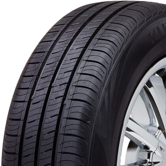 Kumho Solus TA31 Performance Radial Tire - 215/55R17 94V