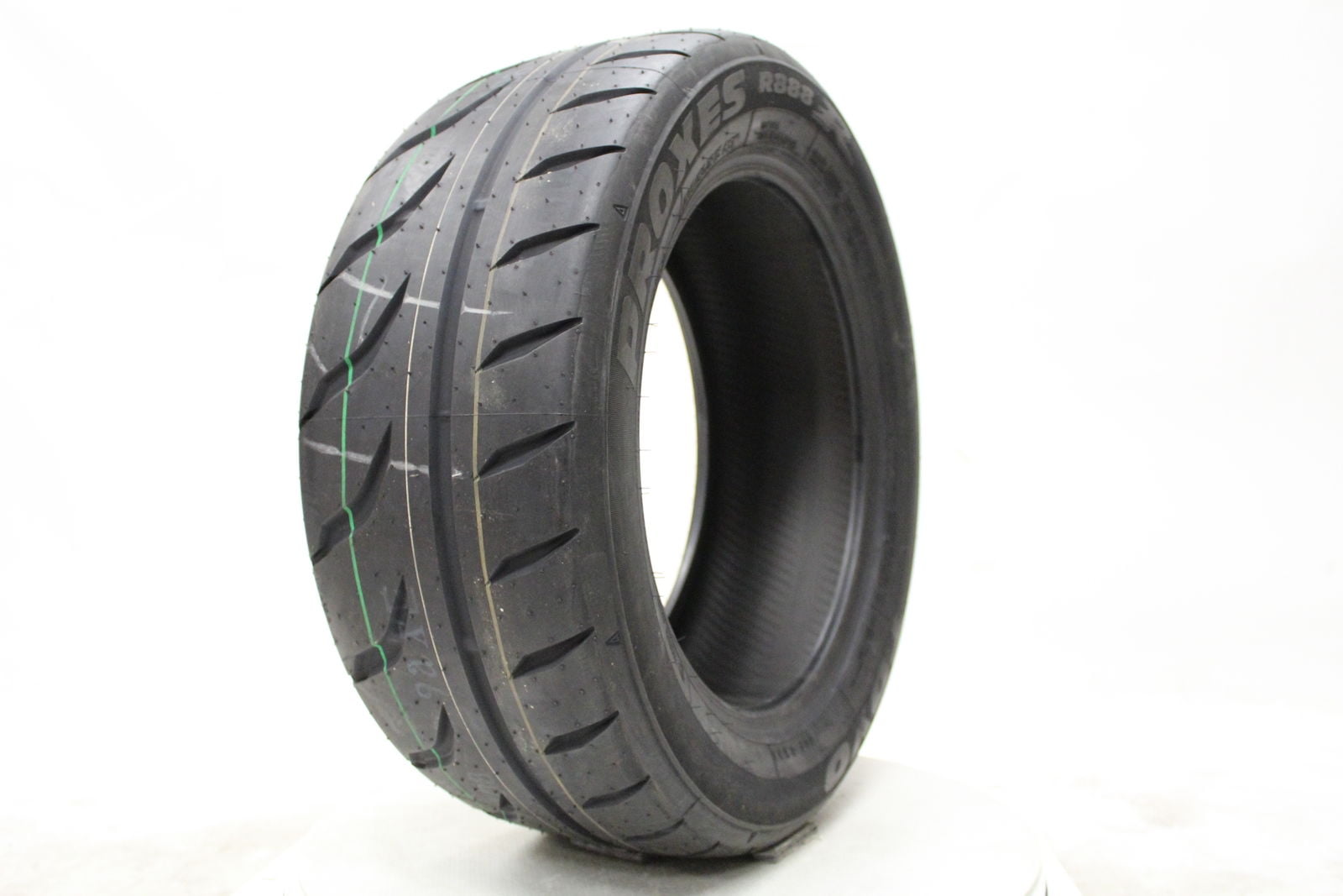 Toyo Proxes R888R 215/45R17 91W XL High Performance Tire