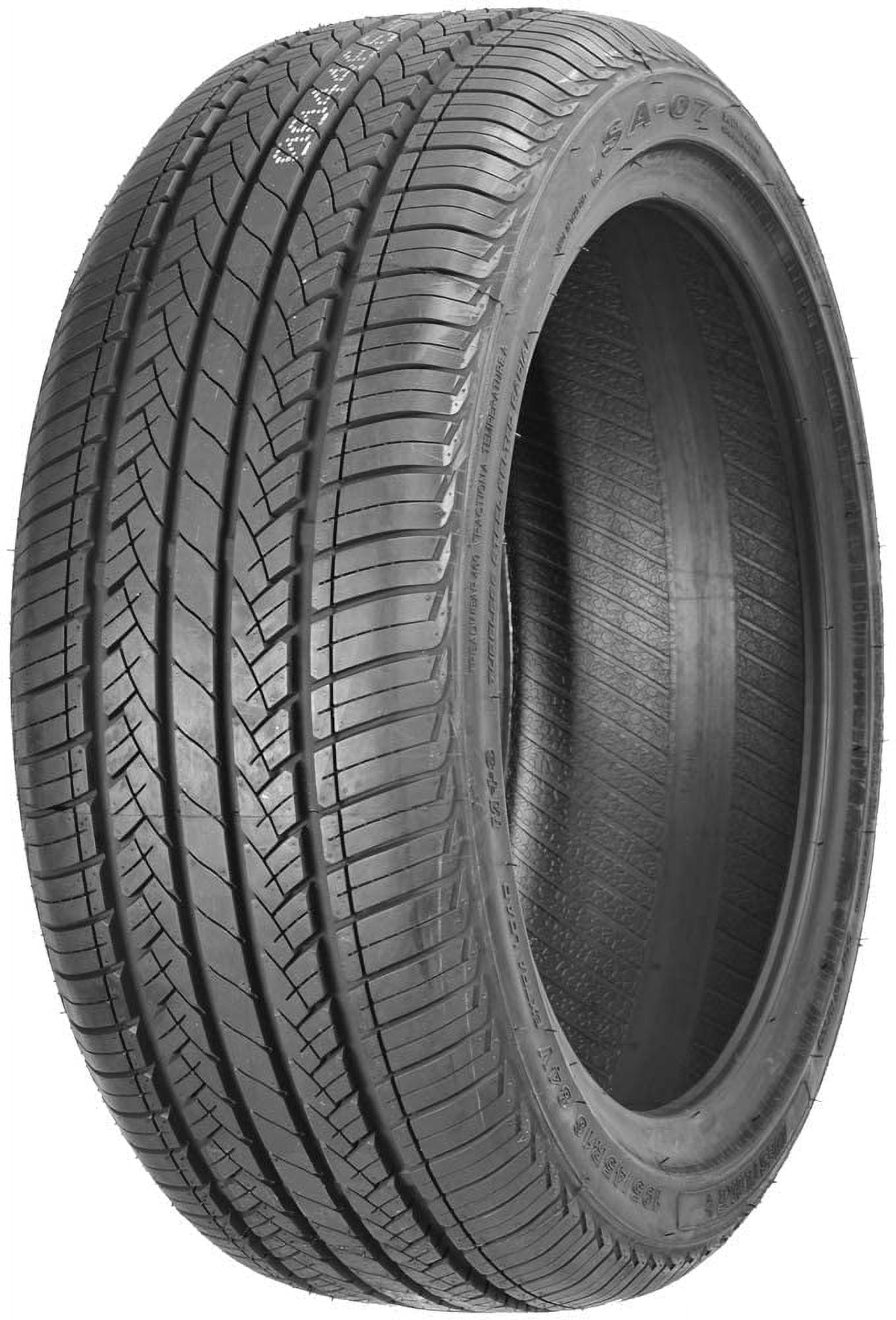 Westlake SA07 Sport All Season 225/45ZR19 96Y XL Passenger Tire