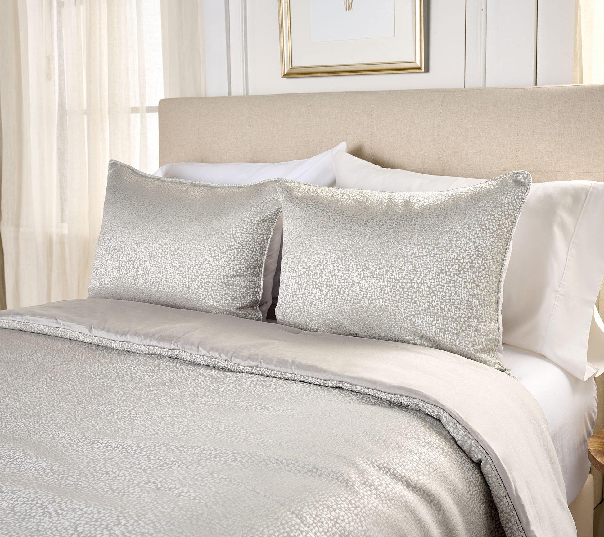 Northern Nights Signature Shiny Jacquard Twin Comforter Set